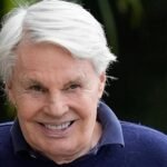 Lawyers say dementia may leave ex-Abercrombie CEO incompetent to face sex charges